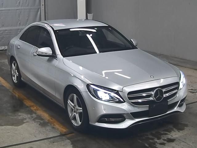 443 MERCEDES BENZ C CLASS 205040C 2015 г. (ZIP Tokyo)